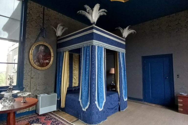 Nijenburg blauwe kamer-web